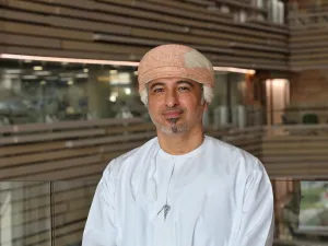 البنك الوطني العُماني ينظم حلقات عمل افتراضية لتطوير مهارات القيادة لدى موظفي القطاع العام