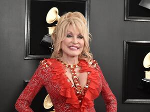 دوللي بارتون