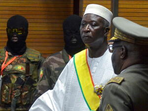 الإفراج عن الرئيس الانتقالي في مالي، باه ندوا