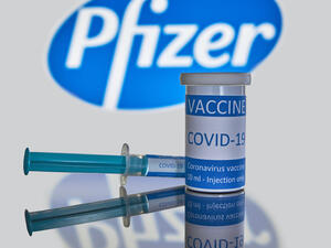 شركة Pfizer تسجل ربحية سهم معدلة تفوق التوقعات عند 93 سنتا للسهم