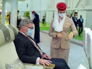 اختتام ناجح وآمن لمشاركة طيران الإمارات في سوق السفر العربي