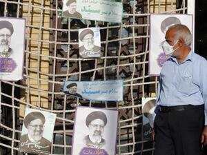 Presidential Candidates Hold the Last Round of Debate