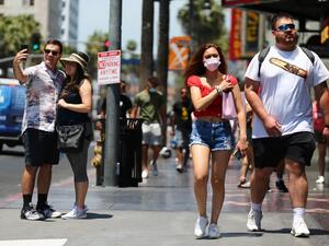 600,000 covid-19 deaths reported in the US