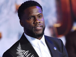 Kevin Hart fires off tweets defending his comedy from 'slander' by critics who say 'he's not funny'