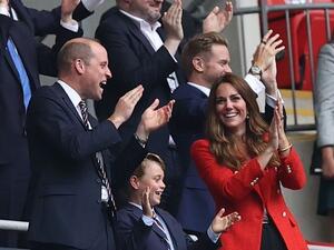 The English fans were led by Prince William, his wife Kate Middleton and Son George as well as  David Beckham and Ed Sheeran