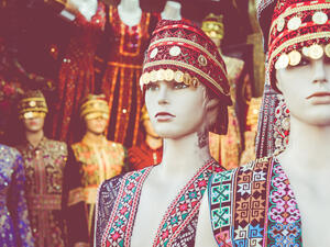 bedouin dresses in Jordan (Shutterstock) bedouin dresses in Jordan