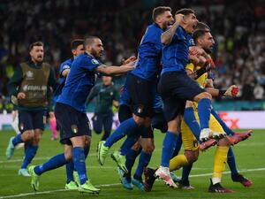 إيطاليا تظفر بلقب يورو 2020 رغم الصعوبات