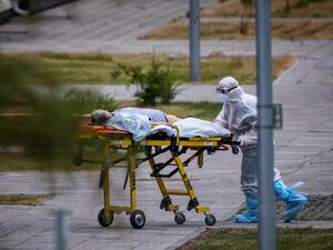 daily coronavirus fatalities in Russia hits 672.