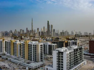 عزيزي تركز على النمو والابتكار من خلال التوظيف الاستراتيجي لأكثر من 210 موظفين