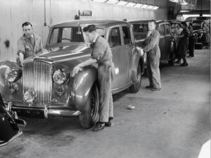 Bentley Celebrates 75 Years Of Manufacturing Cars In Crewe