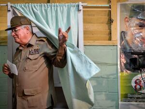 وزير الدفاع الكوبي ألفارو لوبيس مييرا