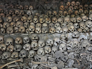 Archaeologists find a cave of bones in Saudi Arabia