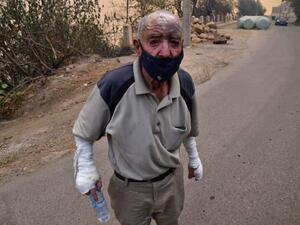 الاف عناصر الحماية يشاركون في اخماد النيران