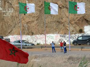 الجزائر والمغرب: "حرب رمال" جديدة تقرع على طبول المهزلة! 