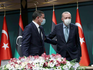 الدبيبة وإدارة حرب التناقضات للبقاء في الحكم