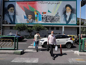 محاولة لتزييف وقائع الحرب الإيرانية العراقية