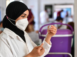 Tunisia sees high turnout for vaccination amid spread of COVID-19