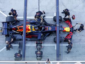 Jumpstart Your F1 Race Weekend Last Chance To Save 30% Off Grand Prix Packages At Yas Island