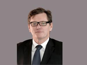 "بنك الإمارات دبي الوطني" يحصد اثنتين من الجوائز المرموقة خلال حفل توزيع جوائز "يوروموني للتميز 2021"