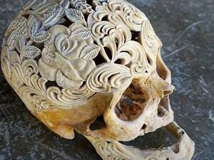 Skull Carver by Rachel Lee 