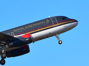 Royal Jordanian flight makes an emergency landing in Amman.