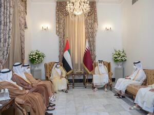 الشيخ محمد بن راشد يلتقي أمير قطر تميم بن حمد