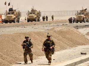 القوة العسكرية الأميركية بالغة الضخامة