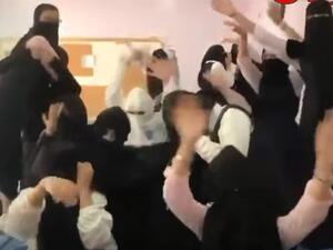 رقص طالبات سعوديات في مدرسة