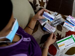 Medicines shortage leads Lebanese to buy basic drugs from Turkey