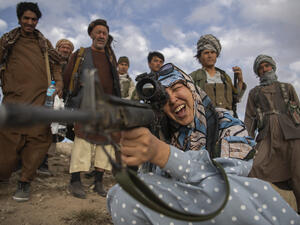 طالبان تدعو ميركيل لزيارة افغانستان