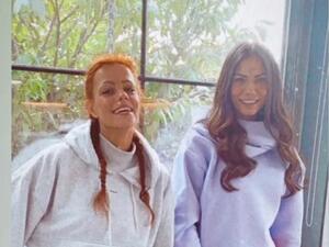 Demet Özdemir Derya Ozdemir sorunlu ilişki kız kardeşler wedding drama not attending düğün draması katılmamak