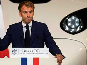 إيمانويل ماكرون