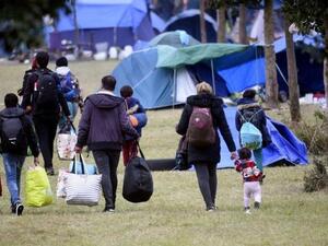 الجزائر ترفض إصدار جوازات مرور قنصلي