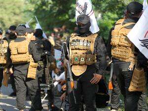 عناصر من الحشد الشعبي