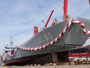 تدشين السفينة "الأبرار فويرط" من نوع LCT80