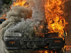 huge blaze damage 55 cars in Dubai