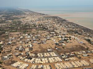 امر سلطاني بتعويض المتضررين