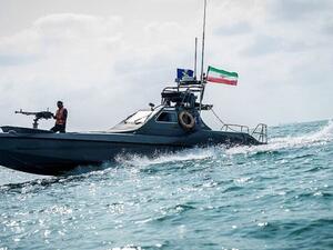 البحرية الاميركية لم تسمع بهكذا حادث