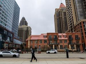 4 إصابات بهجوم بسلاح أبيض في مدينة كندية