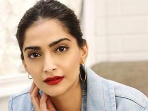 سونام كابور