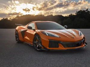 شفروليه كورفيت Z06‘ للعام 2023 ترتقي بالسيارة الرياضية الأمريكية الفائقة إلى مستويات أعلى