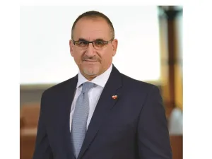 البحرين الإسلامي (BisB) راعياً ذهبياً لمؤتمر أيوفي للهيئات الشرعية 19