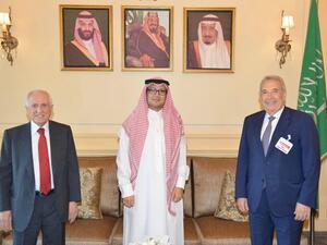 مجلس الأعمال اللبناني-السعودي يطالب بإستقالة أو إقالة وزير الإعلام