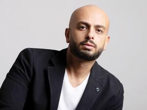 أحمد مراد ضيف معرض الشارقة الدولي للكتاب