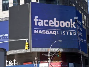 أسهم شركة فيسبوك تخسر 5.5% من قيمتها في أقل من ساعة 