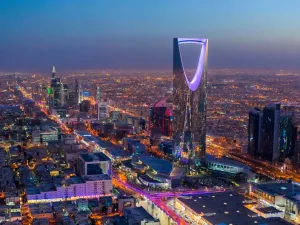 محمد بن سلمان يطلق الاستراتيجية الوطنية للاستثمار 