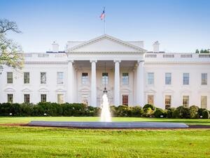 أصدقاء واشنطن لا يصغون إليها