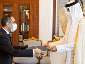 الدوحة.. سفير مصر في الدوحة يقدم أوراق اعتماده