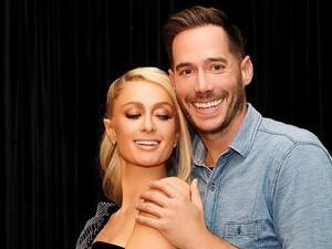 باريس هيلتون وحبيبها كارتر