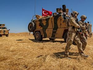 حشودات عسكرية تركية 